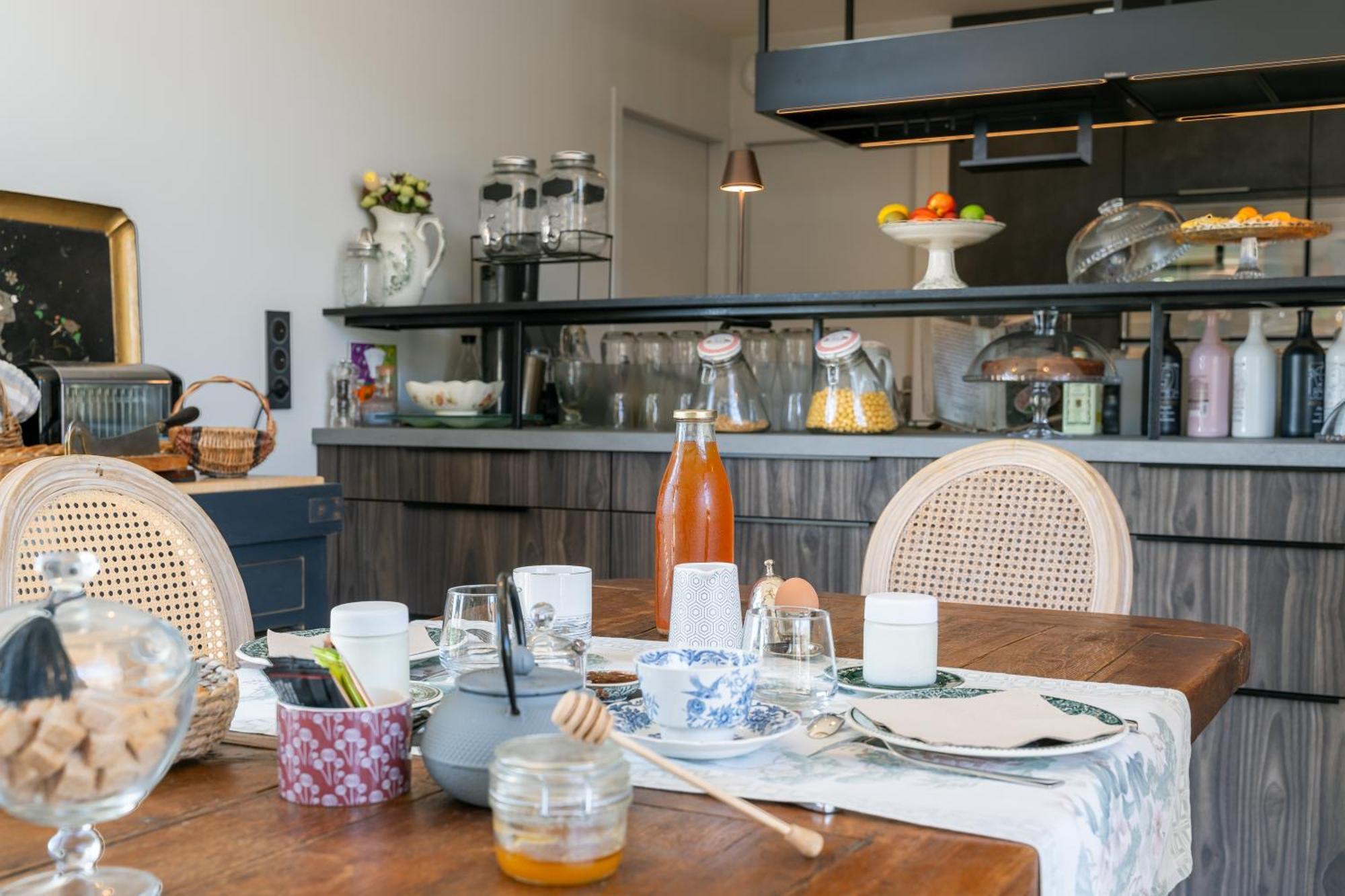 Demeures & Chateaux Le Clos Luly Bed & Breakfast